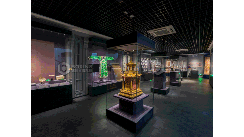 博物館（guǎn）展櫃